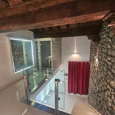 Апартаменты White Loft *